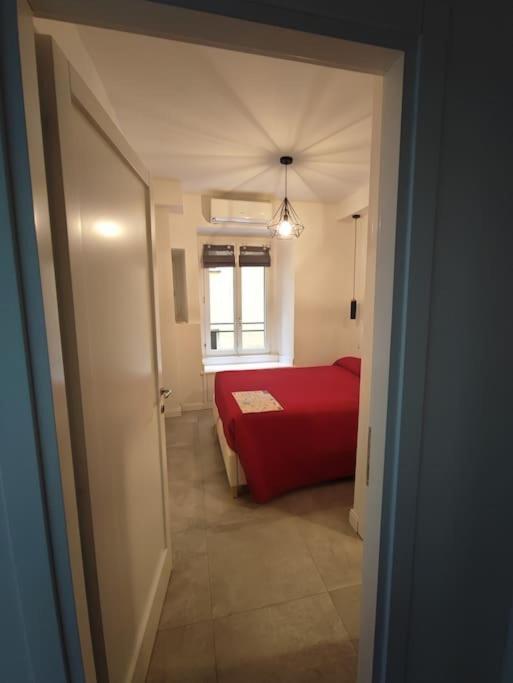 Samdom's Station Termini Apartment *